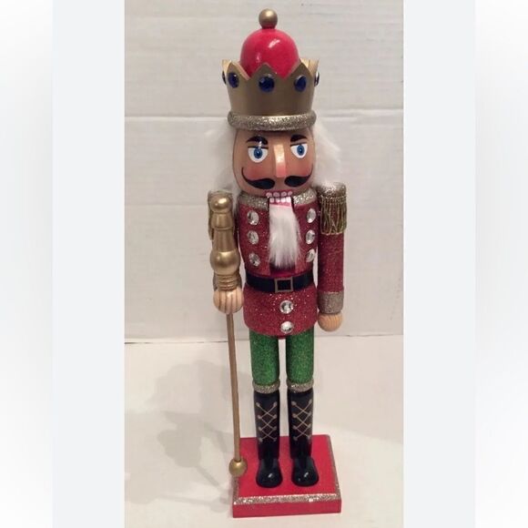Christmas Festive 15” Nutcracker Bundle (2) - Picture 8 of 8